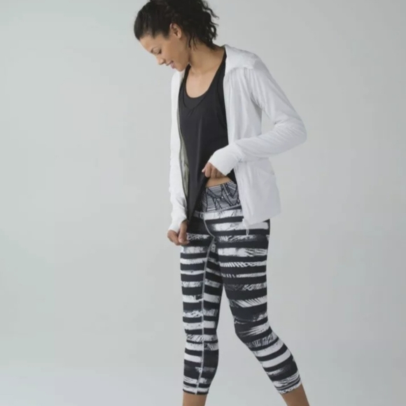 🥳HP🥳Lululemon Wunder Under Striped Shady Palms 4 - Picture 2 of 9